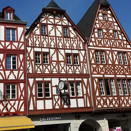 Koller Connies Hutte * Flussbach